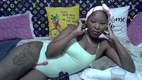 velvet online show from January 11, 2026, 3:55 am