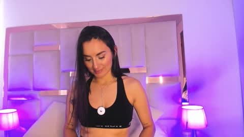 Snapshot of velvetlunaa chatting on May 26, 2026, 1:29 pm Velvet online show from May 26, 2026, 1:29 pm