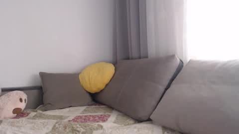 velvetmoon123 online show from November 25, 2025, 11:10 am