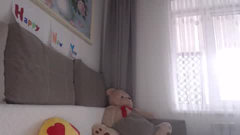 velvetmoon123 online show from February 8, 2026, 9:13 am