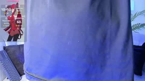 Snapshot of velvetnoir__ chatting on July 1, 2026, 11:34 am online show from July 1, 2026, 11:34 am