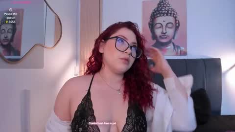velvetscarlett online show from March 20, 2026, 11:48 am