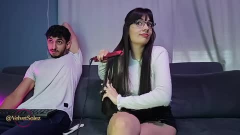 velvetsolez online show from April 7, 2026, 7:25 pm