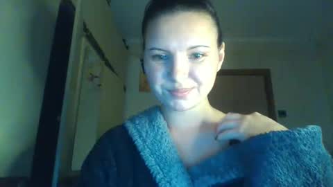 vendi rassell8855 online show from October 23, 2025, 9:46 pm