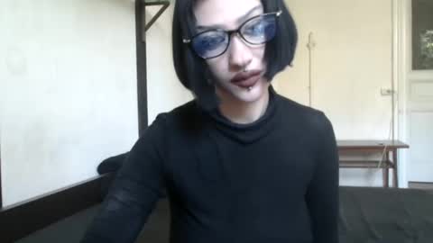 Naly online show from May 26, 2026, 10:33 am