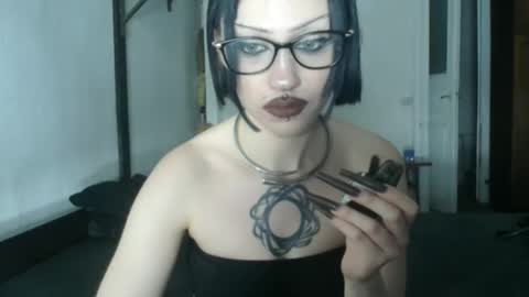 Naly online show from May 28, 2026, 4:37 pm
