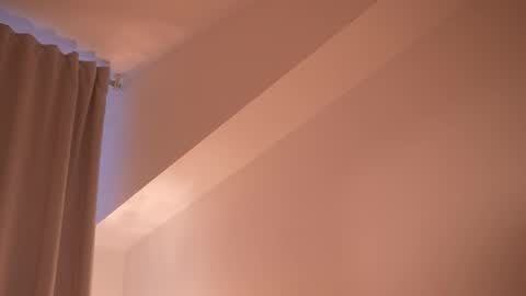 VENERA  online show from October 31, 2025, 7:31 am