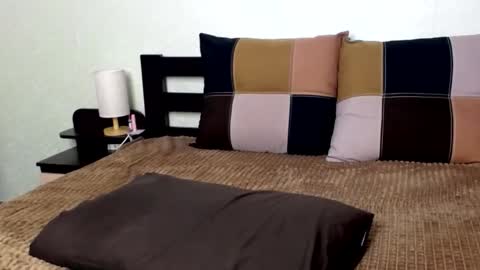 venerax online show from December 21, 2025, 11:06 am