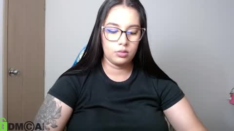 Snapshot of venus__24 chatting on May 28, 2026, 3:26 am venus online show from May 28, 2026, 3:26 am