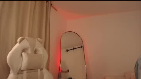 venus_art11 online show from September 21, 2025, 3:52 am