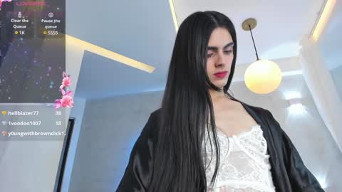 Snapshot of venus_flame chatting on February 5, 2025, 6:15 pm VENUS online show from February 5, 2025, 6:15 pm