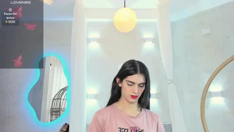 Snapshot of venus_flame chatting on February 6, 2025, 1:32 pm VENUS online show from February 6, 2025, 1:32 pm