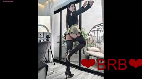 VENUS online show from April 27, 2026, 11:30 am