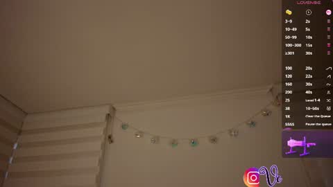 Snapshot of venus_leroy chatting on June 19, 2026, 10:46 pm Venus online show from June 19, 2026, 10:46 pm