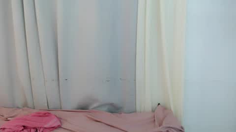 Snapshot of venus_mirage chatting on July 20, 2026, 10:39 am venus_mirage online show from July 20, 2026, 10:39 am