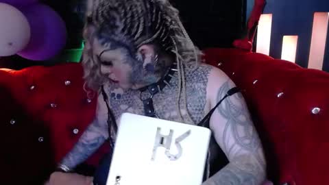 Venus Ink online show from March 21, 2026, 12:54 pm