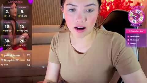 Snapshot of venus_velvet_tp chatting on May 5, 2026, 1:13 am Venus online show from May 5, 2026, 1:13 am