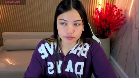 Snapshot of venus_velvet_tp chatting on May 29, 2026, 12:58 pm Venus online show from May 29, 2026, 12:58 pm