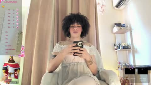 Venus online show from January 28, 2025, 3:25 pm