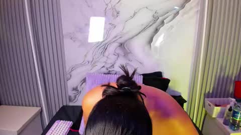 Venusowen  online show from April 8, 2026, 1:44 pm