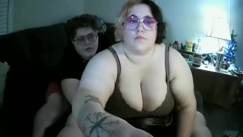 Snapshot of venusvixenkitten chatting on January 7, 2025, 2:42 am Venus Vixen online show from January 7, 2025, 2:42 am