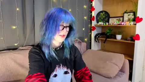 Erica online show from April 3, 2026, 8:07 pm