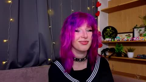 Erica online show from April 25, 2026, 8:28 pm