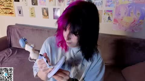 Snapshot of veolatownson chatting on May 22, 2026, 8:14 pm Erica online show from May 22, 2026, 8:14 pm