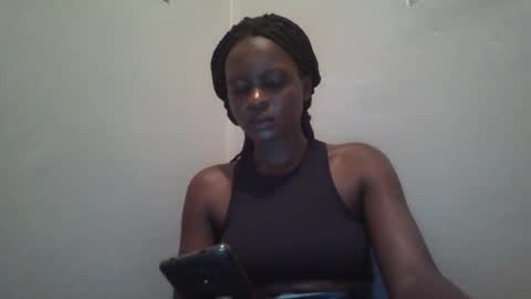 vera_bright online show from February 10, 2025, 5:09 pm