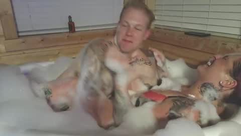 vera_xoxo online show from April 12, 2026, 8:41 am