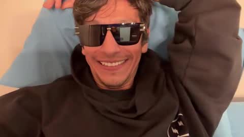 Juan Vergas online show from December 18, 2025, 6:25 pm