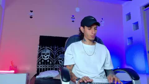 vergil_noir online show from July 7, 2026, 4:15 am