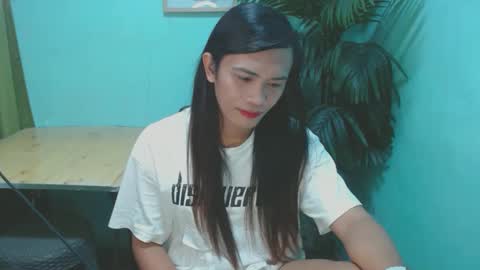 Snapshot of verhenia chatting on December 5, 2024, 12:41 am verhenia online show from December 5, 2024, 12:41 am