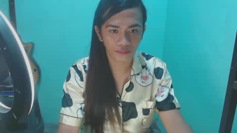 Snapshot of verhenia chatting on January 14, 2025, 12:00 am verhenia online show from January 14, 2025, 12:00 am