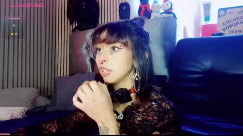 verhona_vlad online show from March 7, 2025, 5:38 pm