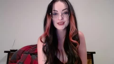 vero495065 online show from October 1, 2025, 12:05 am