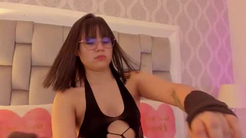 vero domplay online show from March 5, 2026, 3:24 am