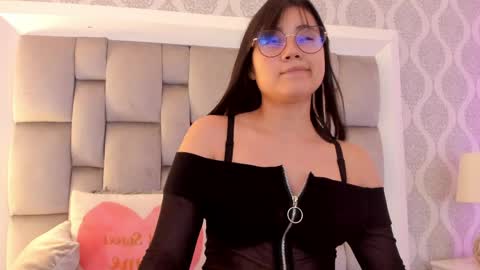 vero domplay online show from April 9, 2026, 6:19 am