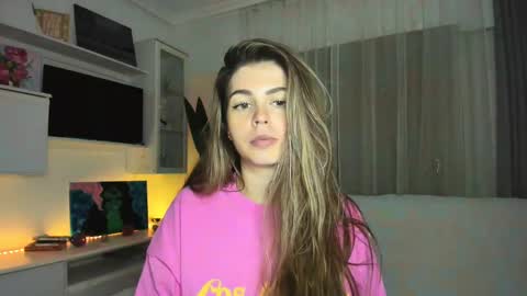 Lolitalolz online show from January 26, 2025, 2:03 am