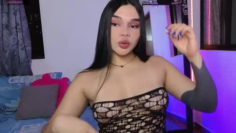 veronica_118 online show from November 6, 2025, 1:06 am