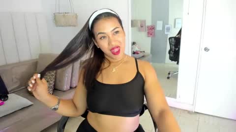 Snapshot of veronica_b07 chatting on April 30, 2026, 8:57 pm Veronica3 online show from April 30, 2026, 8:57 pm