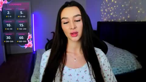 Veronica online show from February 2, 2026, 11:53 am