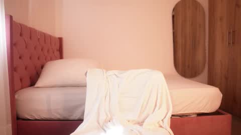 Veronica online show from February 9, 2026, 1:59 pm