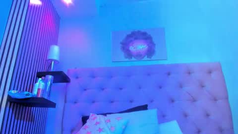 Vero online show from January 18, 2025, 10:39 pm