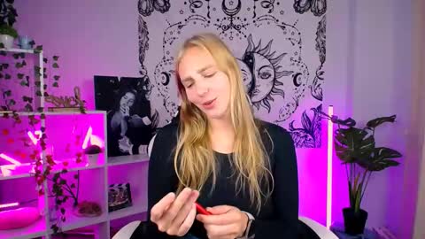 VERONICA online show from September 13, 2025, 10:04 am