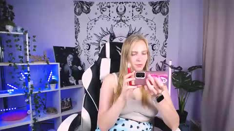VERONICA online show from September 18, 2025, 11:01 am
