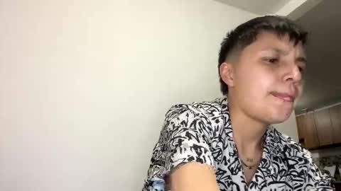 Veronica Clark online show from October 7, 2025, 12:52 am