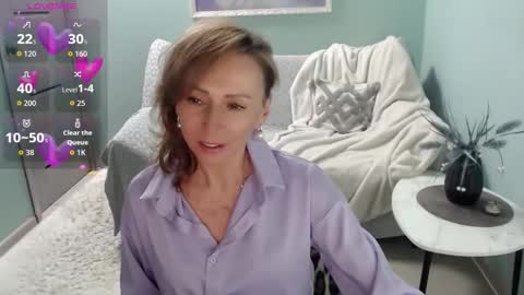 Helen online show from October 13, 2025, 6:24 am