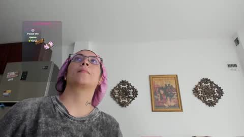 Snapshot of veronicagilss chatting on January 15, 2026, 9:29 pm Veronica Gills online show from January 15, 2026, 9:29 pm