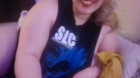 Veronica Winter online show from November 15, 2025, 6:11 am